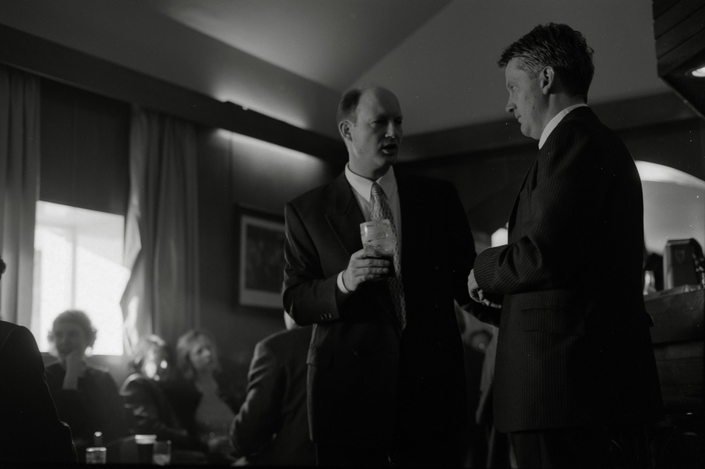 AHP F2001 05 001 sc240901 img17 NLP